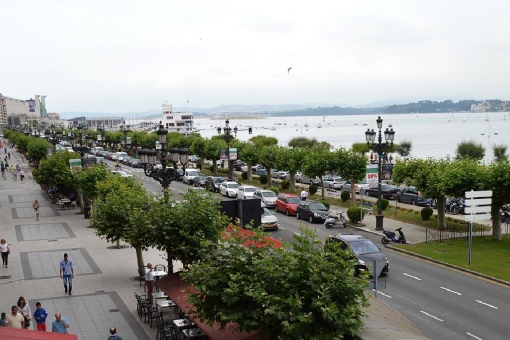 Hostel Santander Bagian luar foto